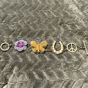 Lucky Brand Butterfly Charm Bracelet w/ toggle closure - 🦋🌸 - SO SO CUTE!